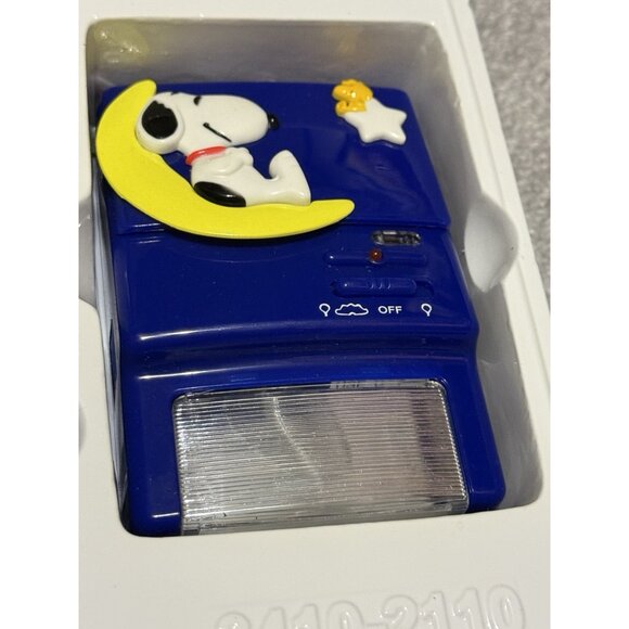 SNOOPY Air Freshener System With Night Light 1995 RETIRED RARE New And Unused! - Picture 6 of 13